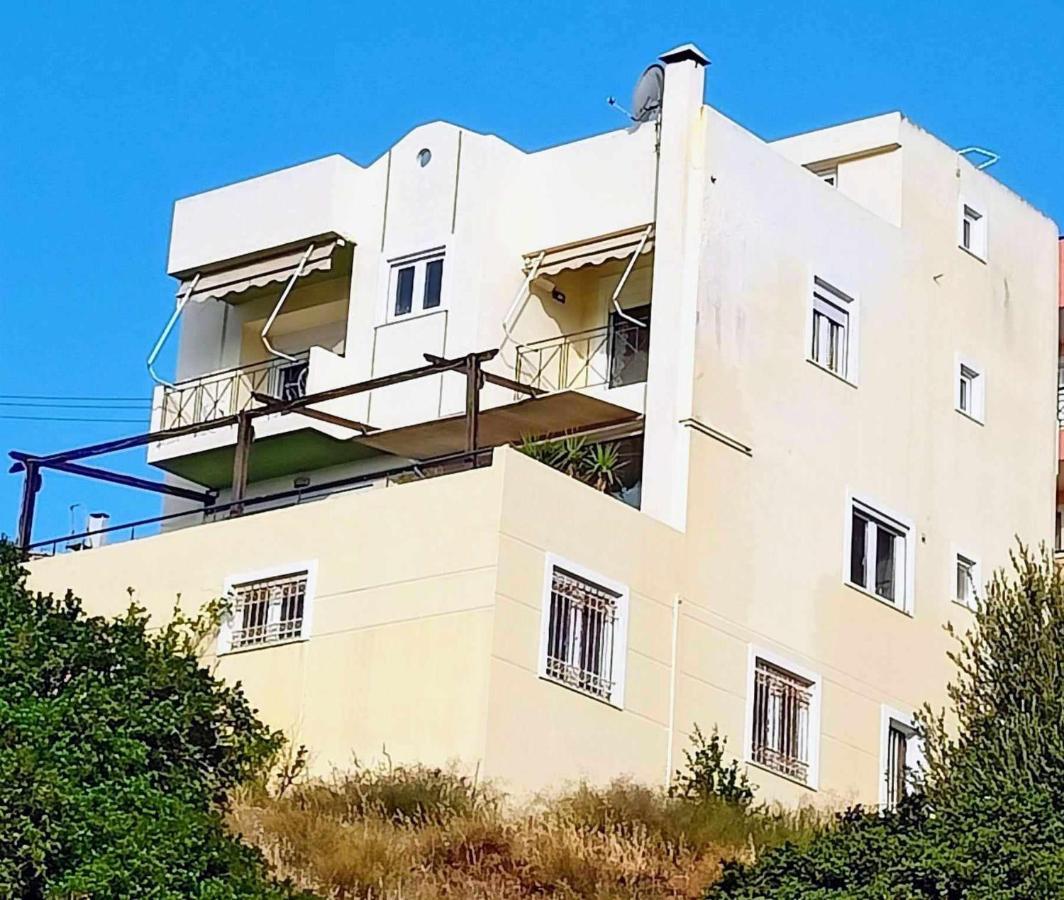 阿纳维索斯Τάνια别墅 外观 照片